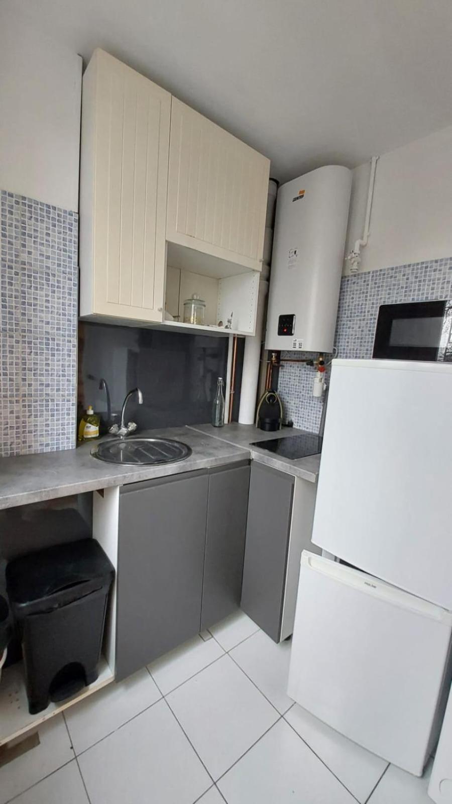 Studio Proche De La Defense Нантер Екстериор снимка